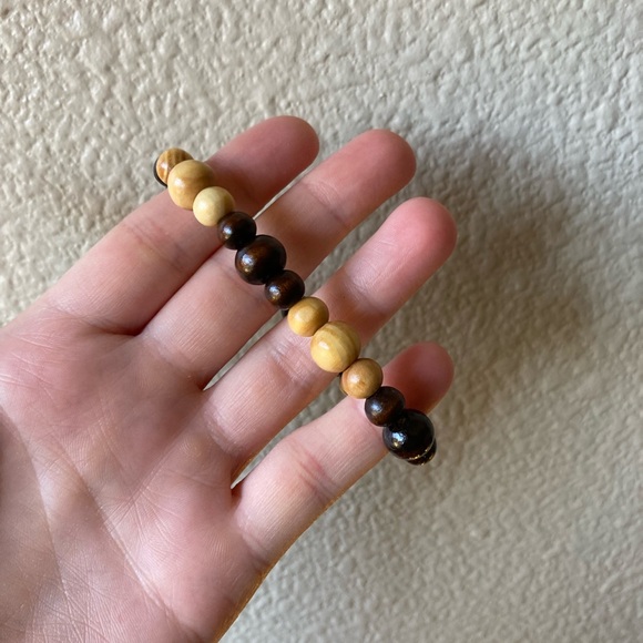Handmade Jewelry - Natural Wood Bead Bracelet